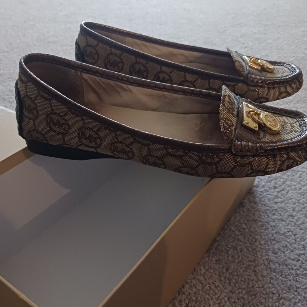 Michael Kors Flats